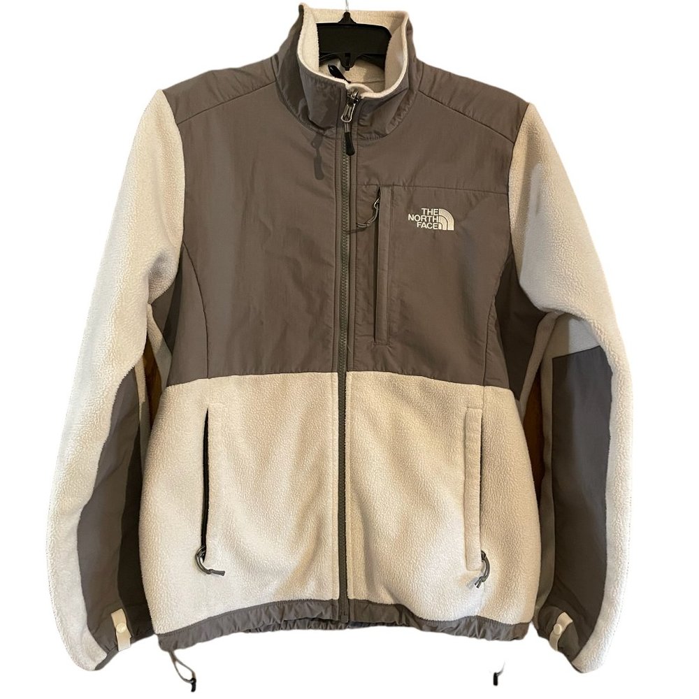 Womens North Face Fleece Jacket with Full Front Zipper, Size M